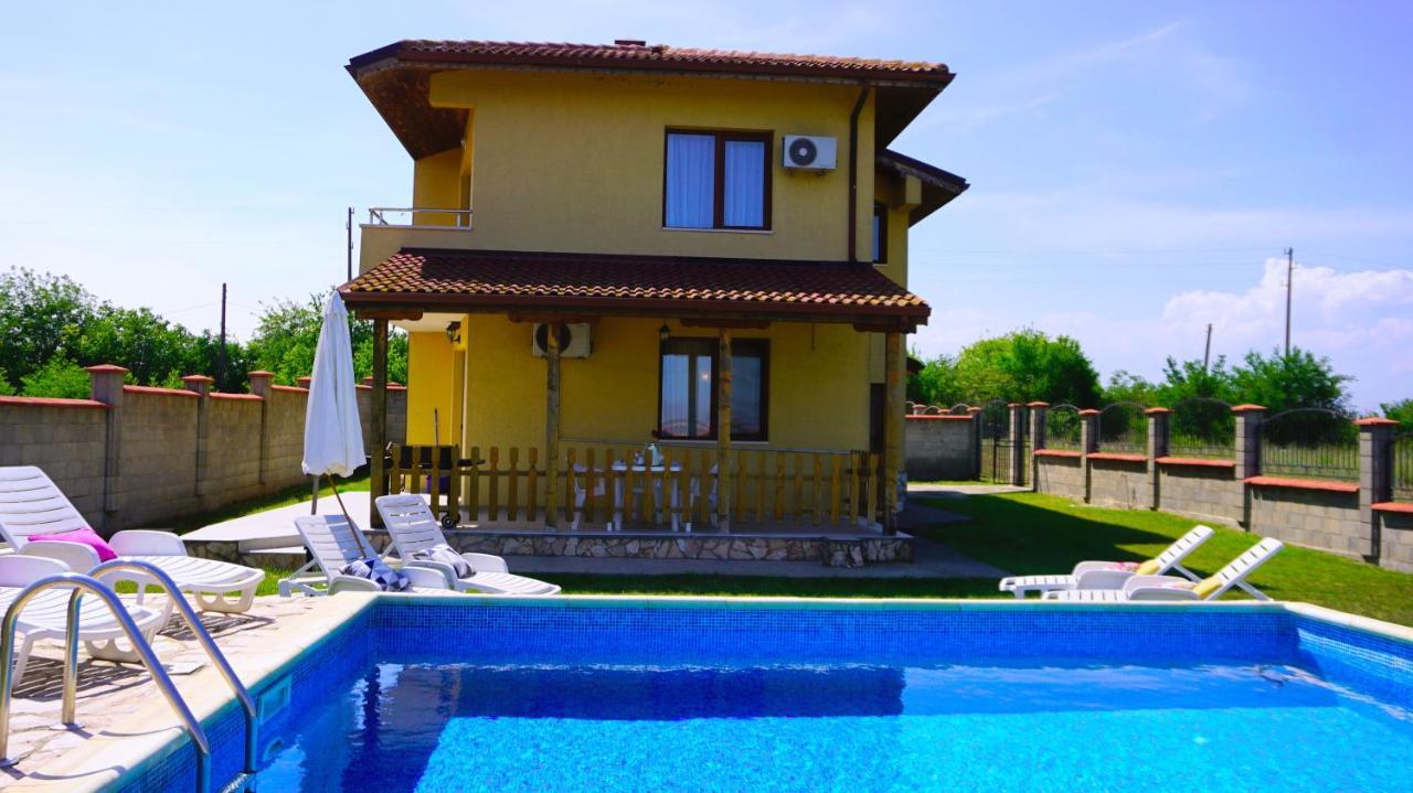 Вила Делфин - Villa Delfin Bŭlgarevo Exteriör bild
